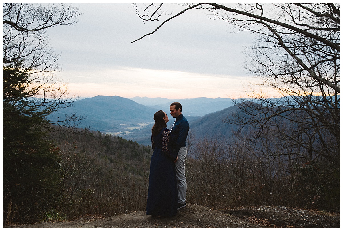 Wedding Anniversary Photos, Wiseman's View, North Carolina Photography